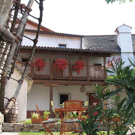 Pliskovica Youth Hostel Eksteriør billede