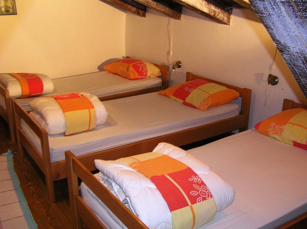 Pliskovica Youth Hostel Eksteriør billede